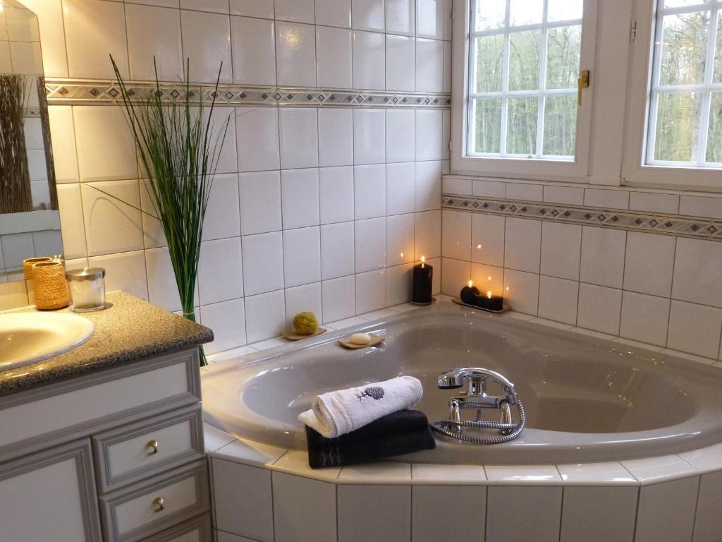 Chambres D'Hotes La Parenthez' Haguenau Bilik gambar